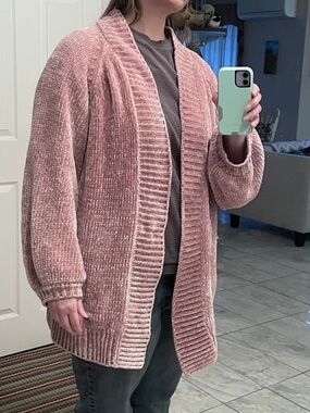 Dusty rose pink soft plush polyester acrylic cardigan